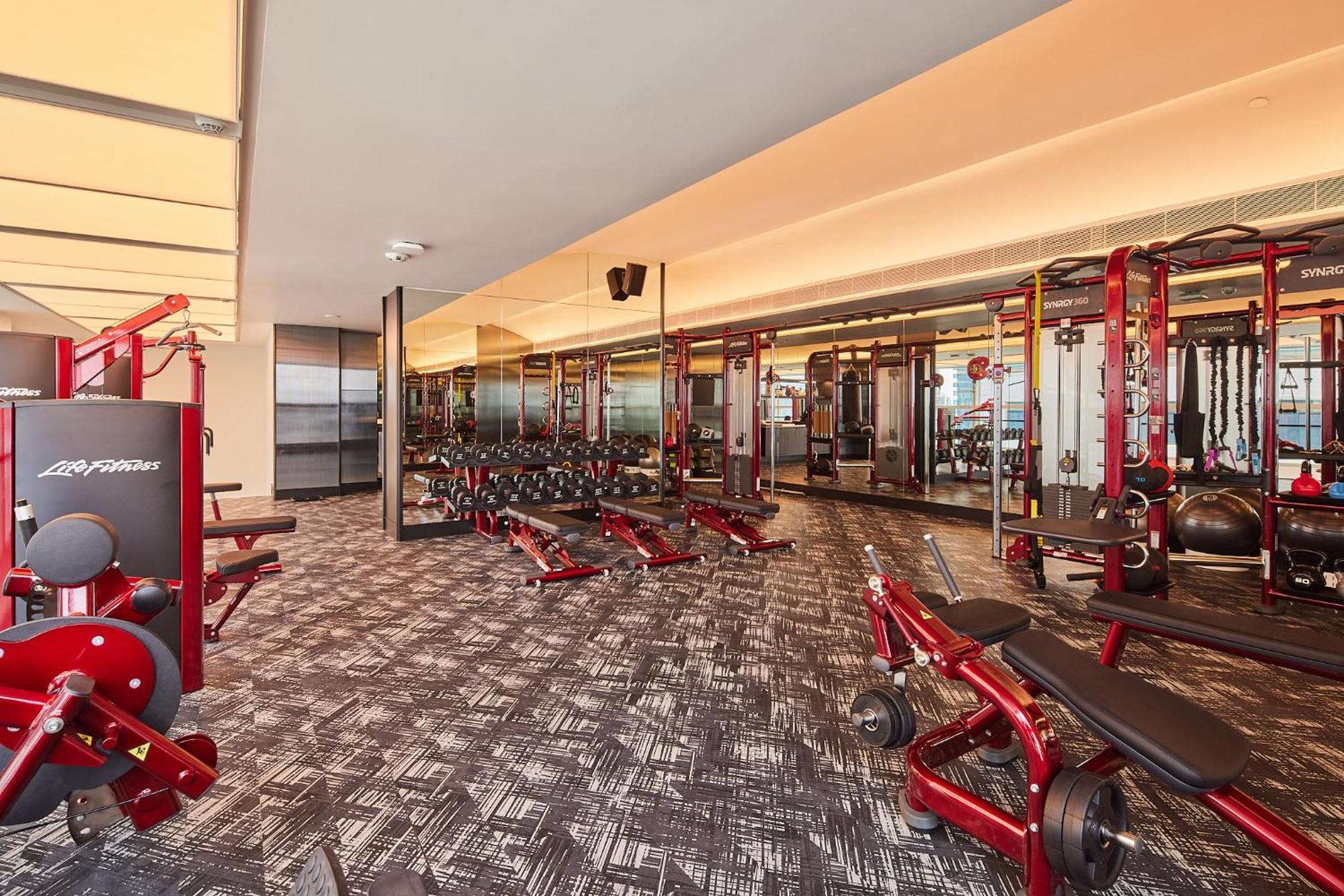 Eastin Grand Hotel Phayathai Банкок Екстериор снимка Anytime Fitness in Singapore